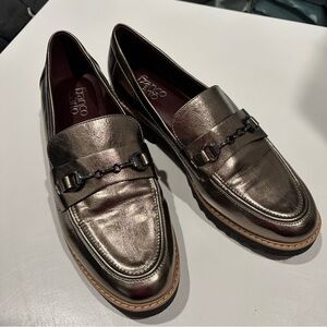 Franco Sarto women’s Shiny Bronze Loafer sz 10
